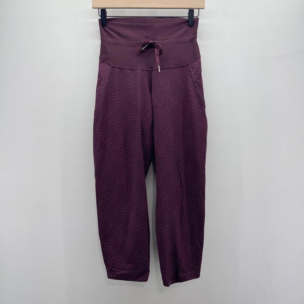 Lululemon Shake It Out Crop Womens 6 Luon Star Pixel Raspberry Bordeaux W6HAHS